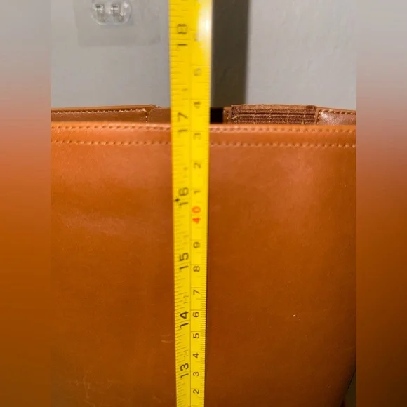 Michael Kors Mindy Leather Signature Logo Trim Boot Women’s Size 9 Brown/Luggage - Picture 12 of 16